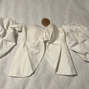 Ruched sleeve crop top